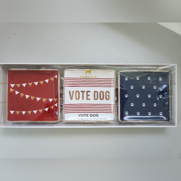 DOGHAUS Vote Dog Set of 3 Catch-All Trays Trinket Jewelry Keys Red White Blue - Picture 3 of 14